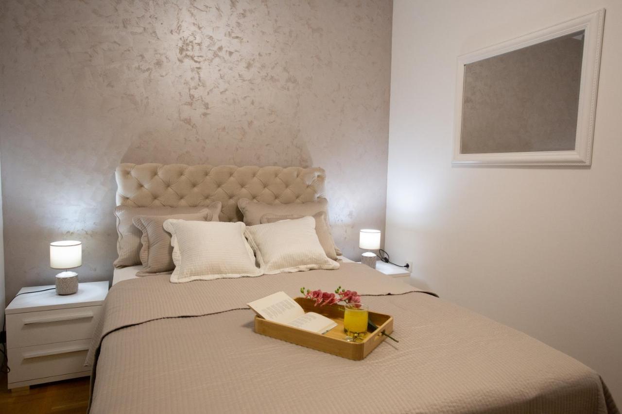 Apartman Sunset Sremska Mitrovica Bagian luar foto